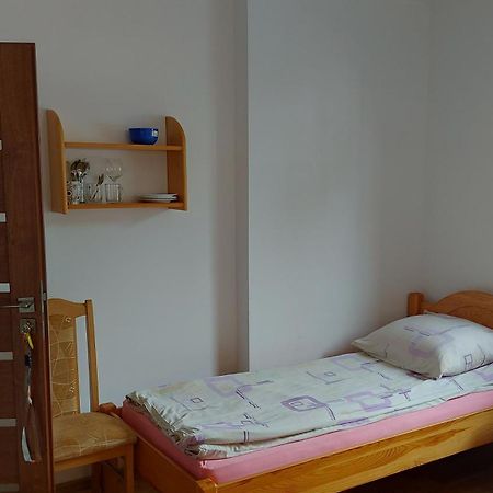 Pokoje Goscinne Tomasz Międzywodzie Extérieur photo
