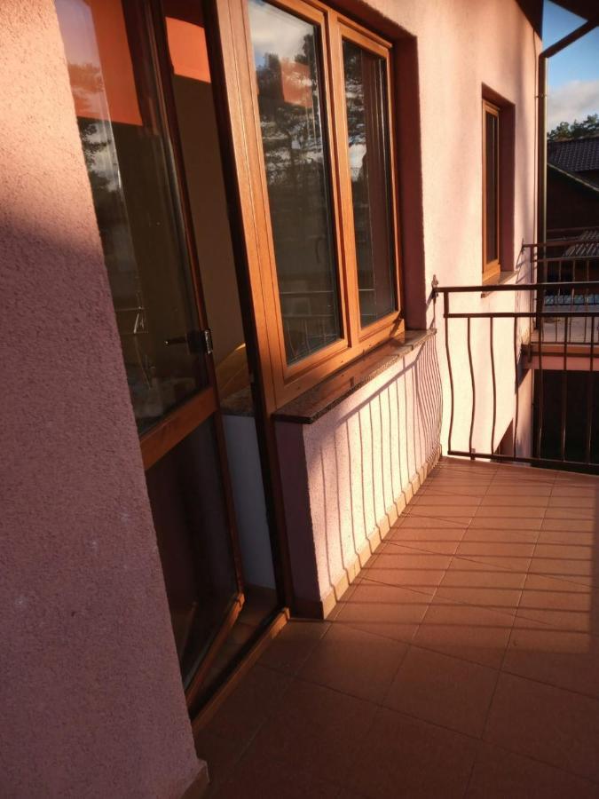 Pokoje Goscinne Tomasz Międzywodzie Extérieur photo