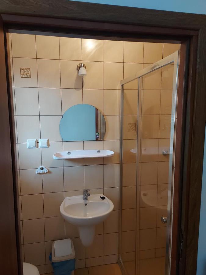 Pokoje Goscinne Tomasz Międzywodzie Extérieur photo