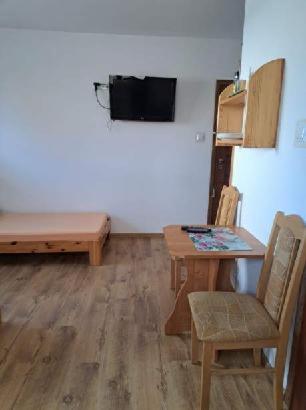 Pokoje Goscinne Tomasz Międzywodzie Extérieur photo